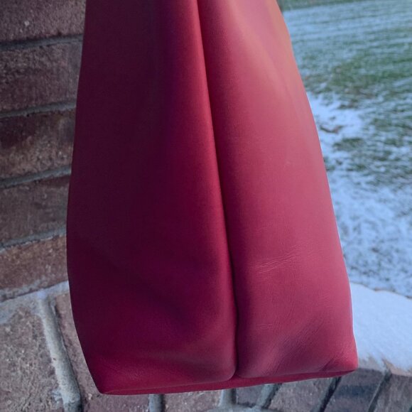 KMM & Co Standard Salmon Tote - Picture 7 of 16